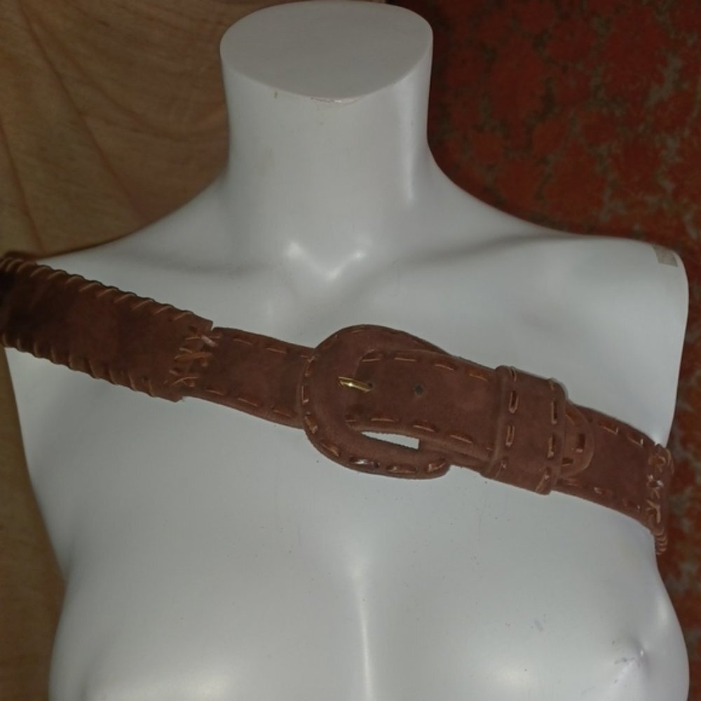 Milli XLg suede and leather laced vintage belt